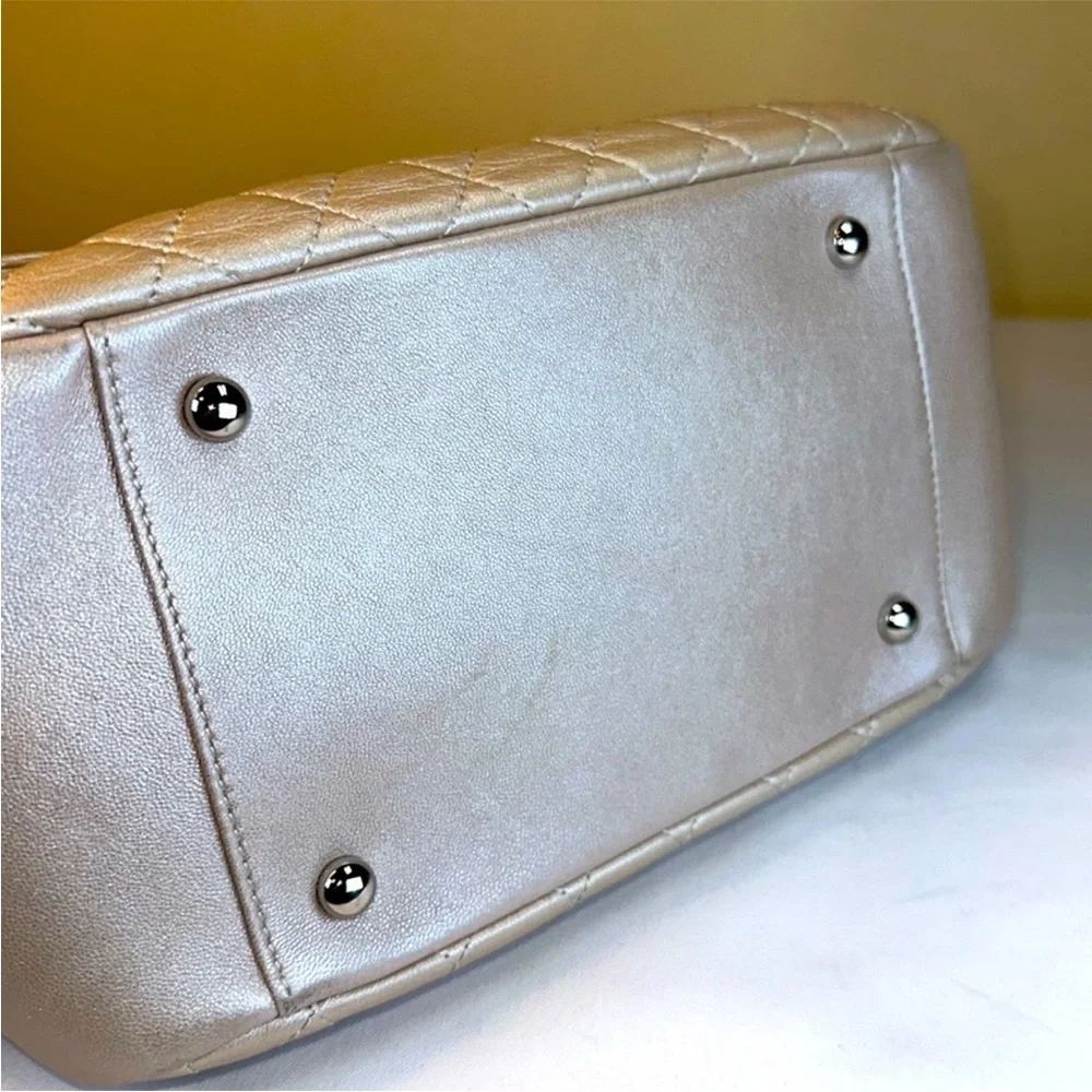 COA CHANEL Metallic Boy Bag - Picture 8 of 13
